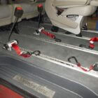 Suelo de furgoneta adaptado con sistema de anclaje DHAL para silla de ruedas