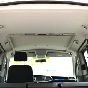 Elevación interior del techo del vehículo adaptado