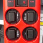 Mando control ampliado de la plataforma elevadora Rincon