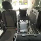 Volkswagen Caddy 5 / Maxi 5 con rebaje de suelo y silla de ruedas anclada