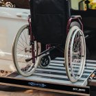 Plataforma Mariana Lift con silla de ruedas