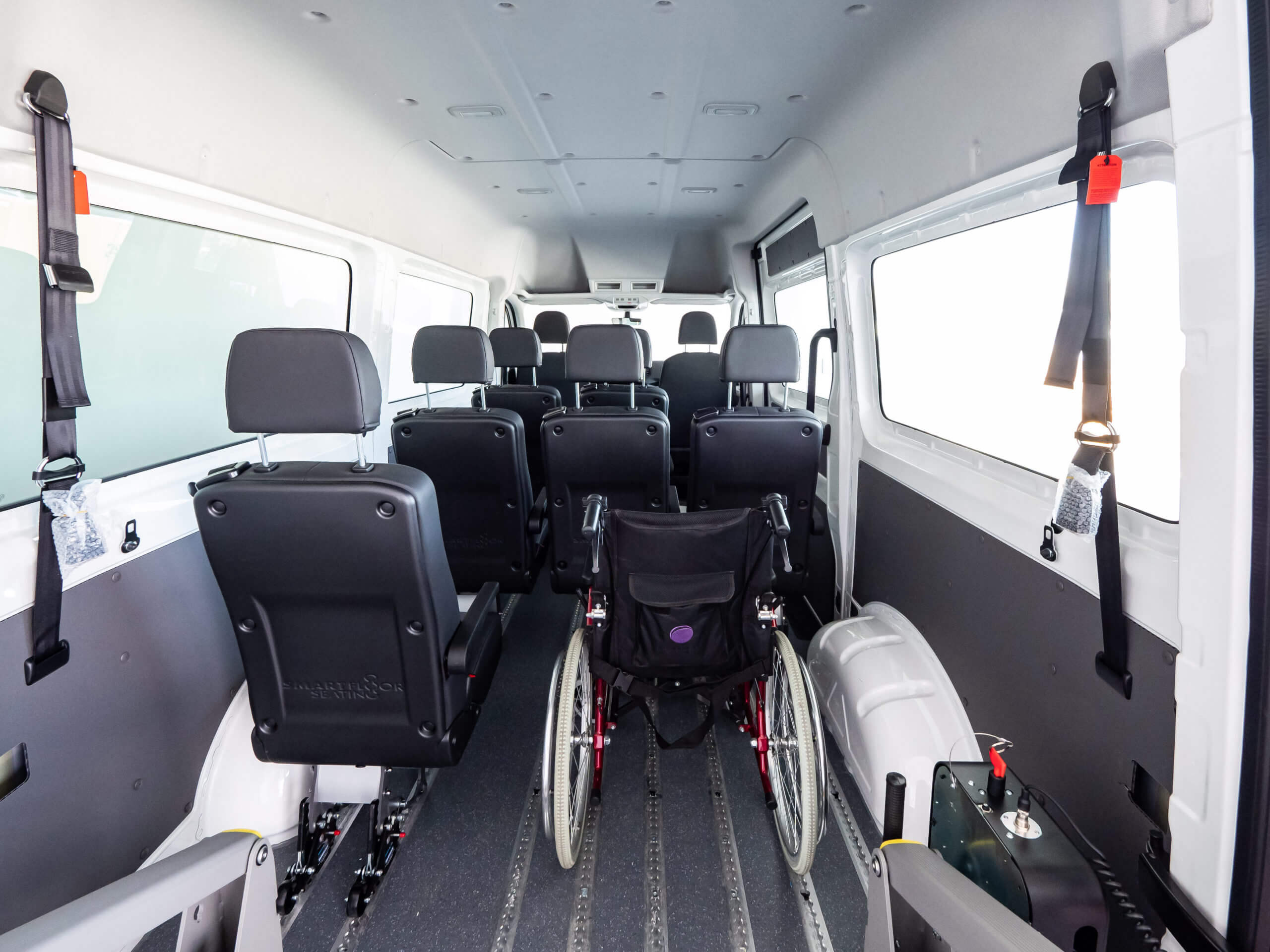 volkswagen-crafter-accesible Volkswagen Crafter Accesible PMR para empresas, ONG y Obra Social