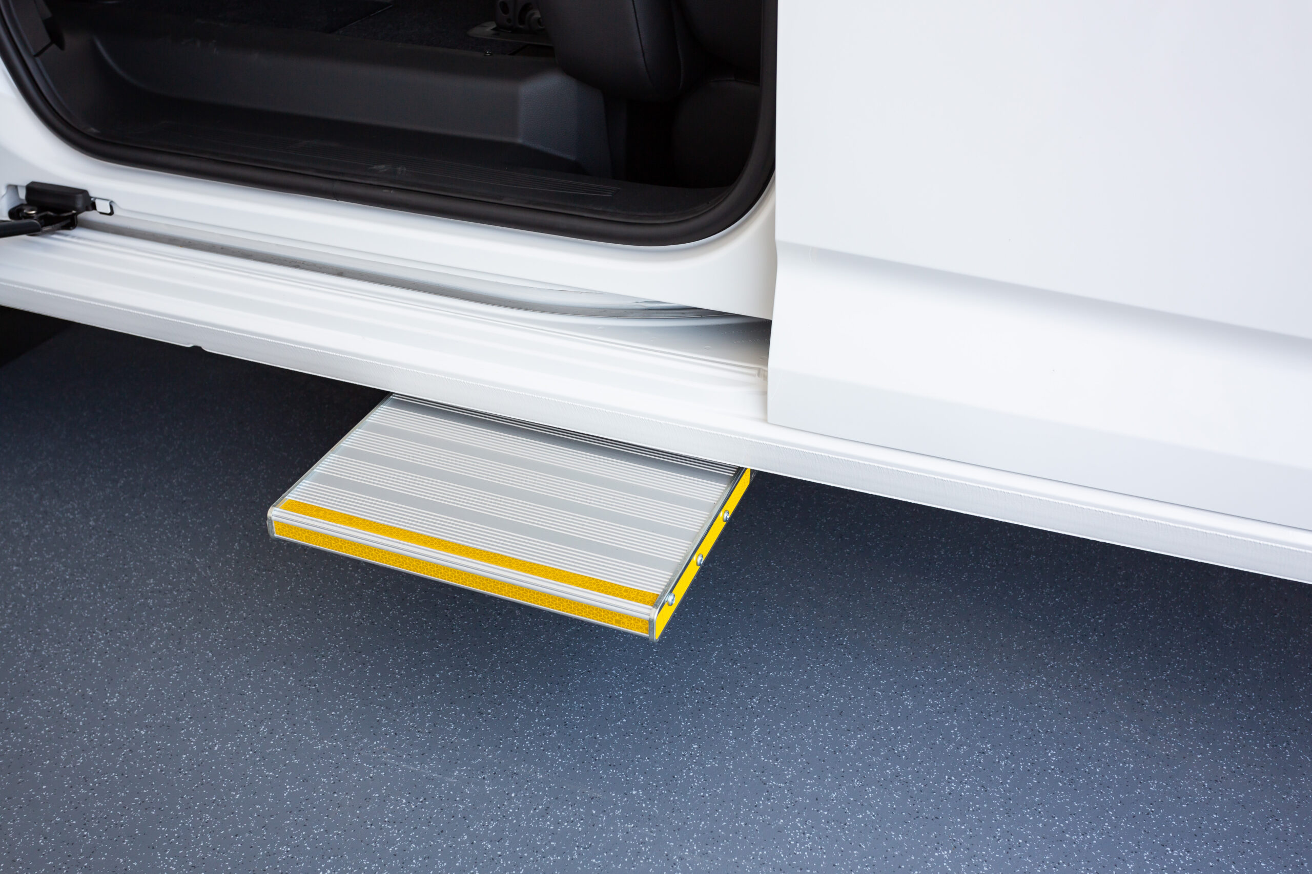 caddy-maxi-accesible-pmr-taxi-vtc (11)