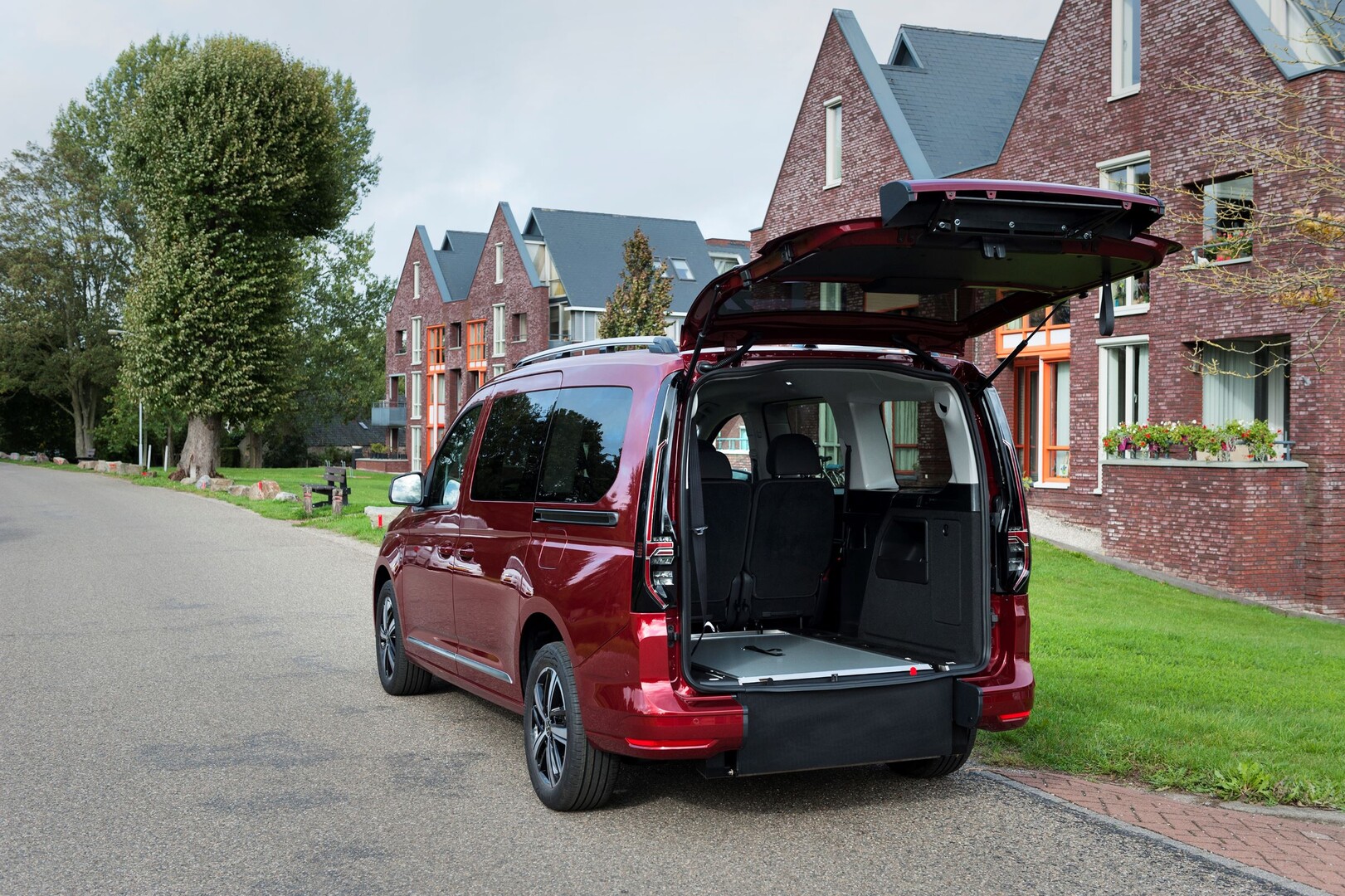 caddy-maxi-accesible-pmr-taxi-vtc (2) VW Caddy Maxi accesible PMR para TAXI - VTC