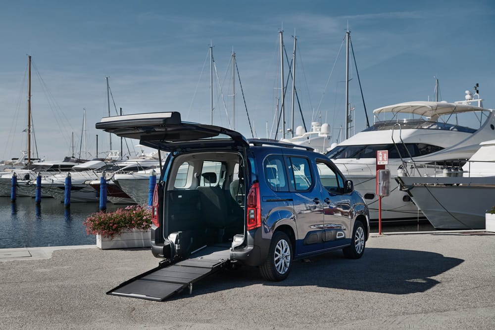 citroen-berlingo-eurotaxi-vtc-pmr-adaptada (9) Citroën Berlingo XL N1 Business PMR para EUROTAXI y VTC