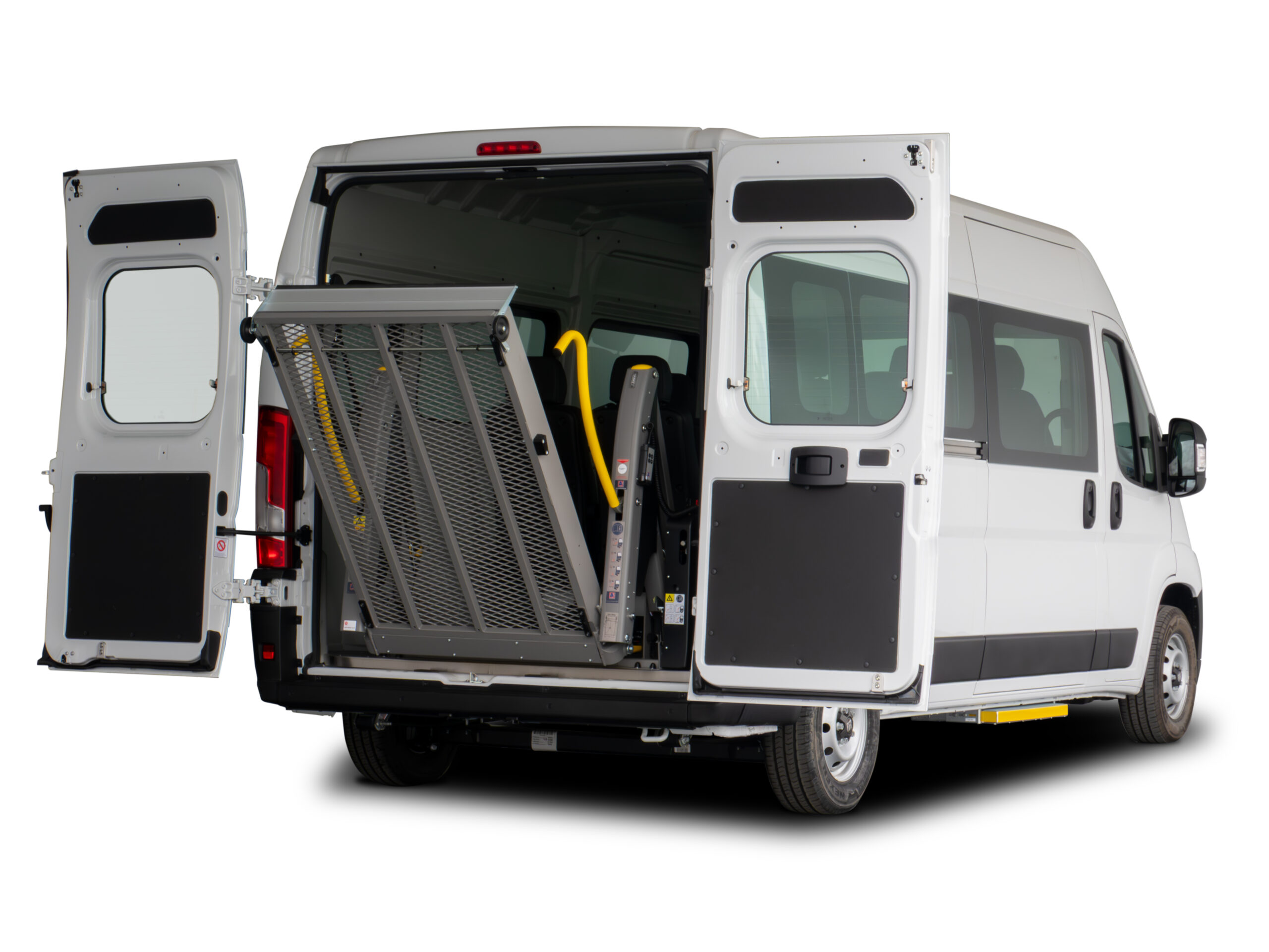fiat-ducato-pmr-empresas (16) Fiat Ducato PMR con Smartfloor y elevadora