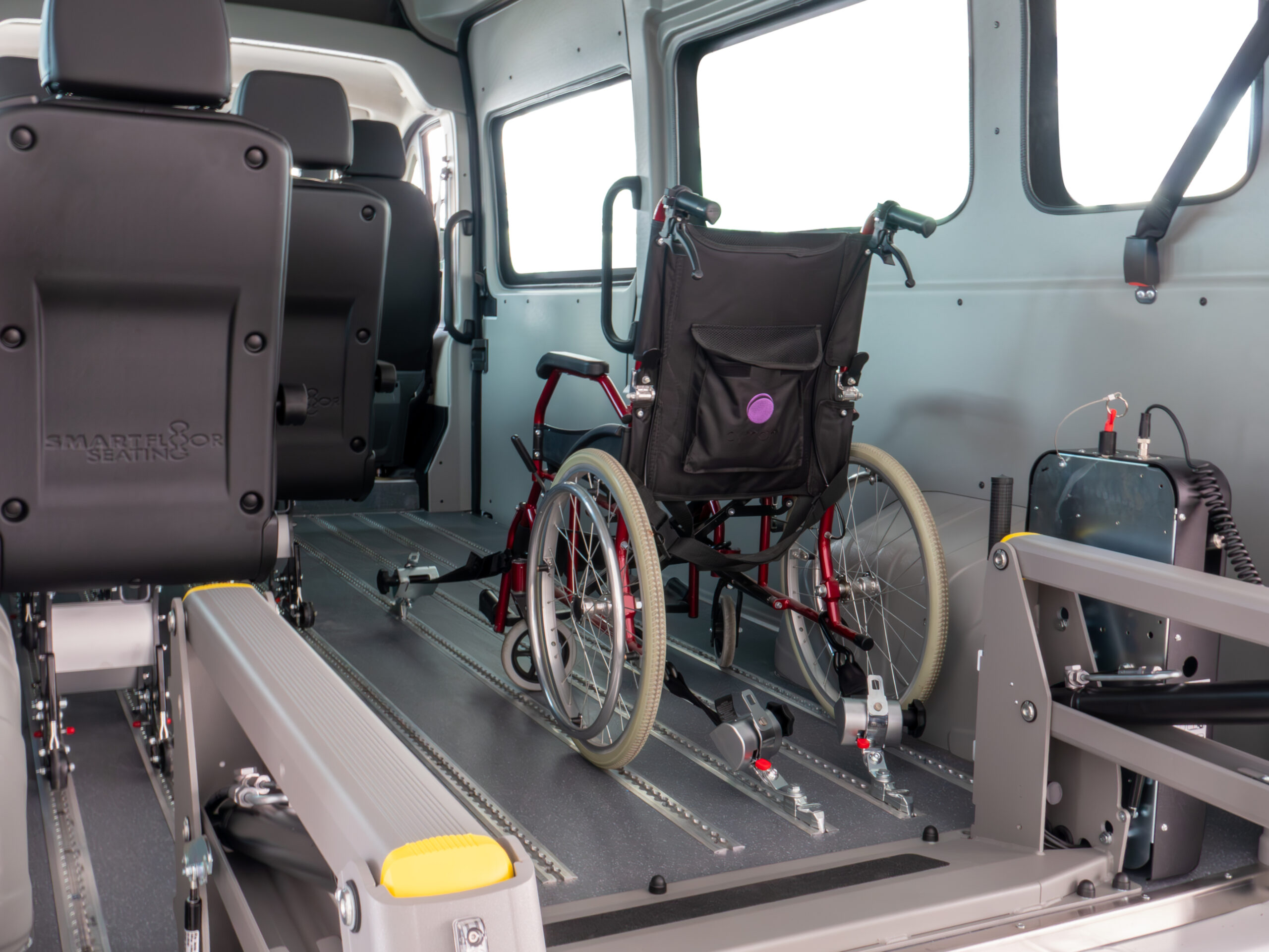 fiat-ducato-pmr-empresas (4) Fiat Ducato PMR con Smartfloor y elevadora
