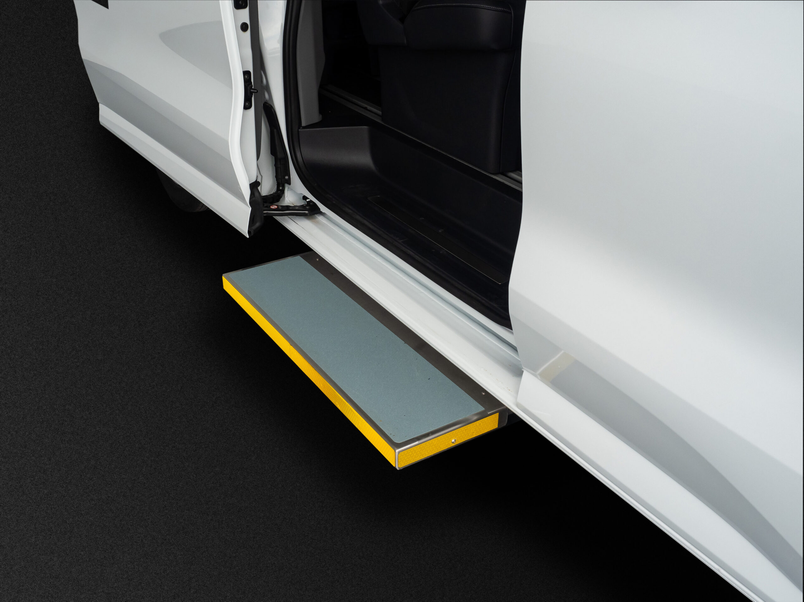 OLYMPUS DIGITAL CAMERA Ford Tourneo Custom adaptado para TAXI - VTC accesible PMR
