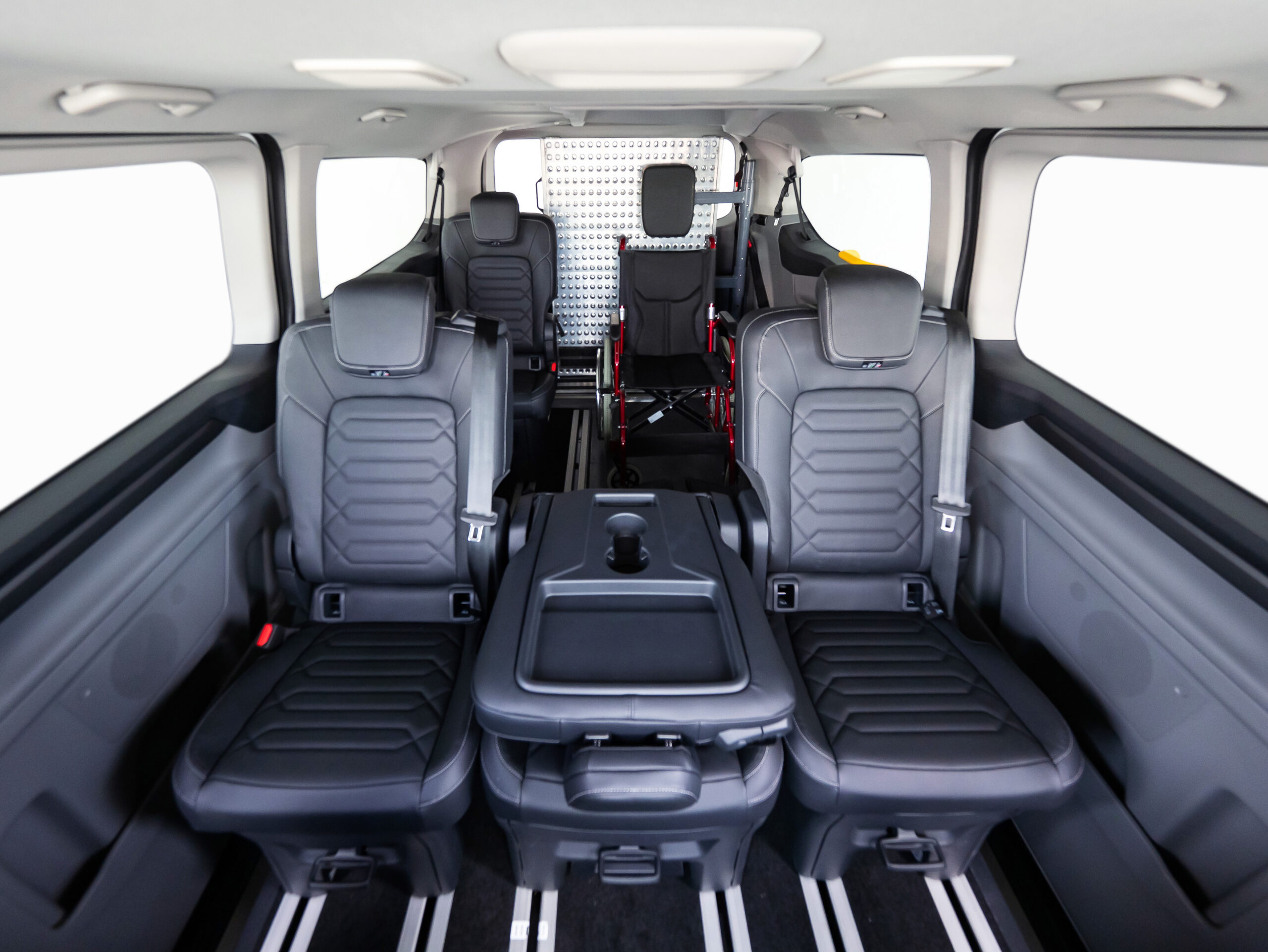 OLYMPUS DIGITAL CAMERA Ford Tourneo Custom adaptado para TAXI - VTC accesible PMR