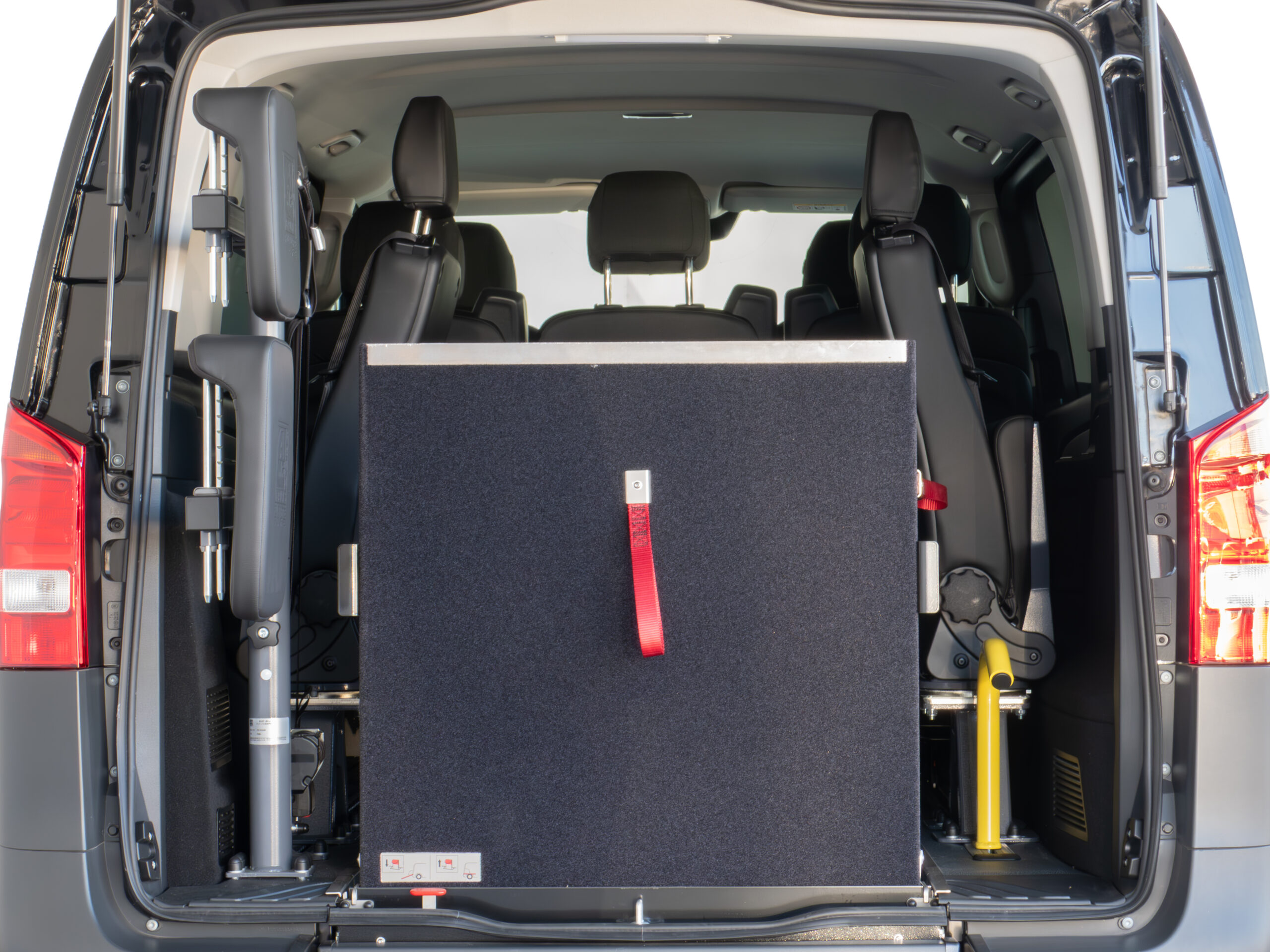 mercedes-benz-clase-v-vito-accesible--taxi-vtc-pmr (16) Mercedes-Benz Clase V Vito adaptado para TAXI - VTC PMR