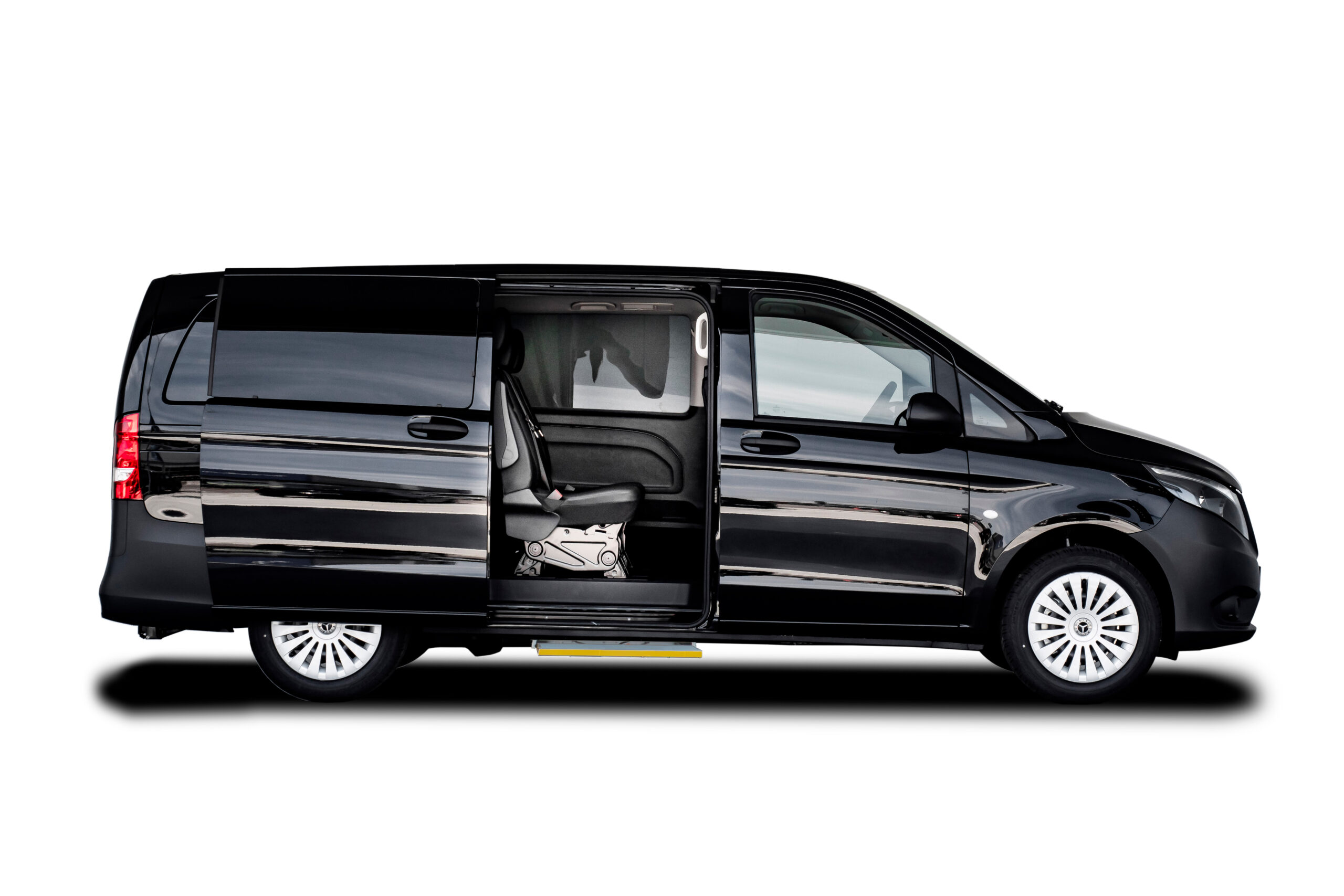 mercedes-benz-clase-v-vito-accesible--taxi-vtc-pmr (21) Mercedes-Benz Clase V Vito adaptado para TAXI - VTC PMR