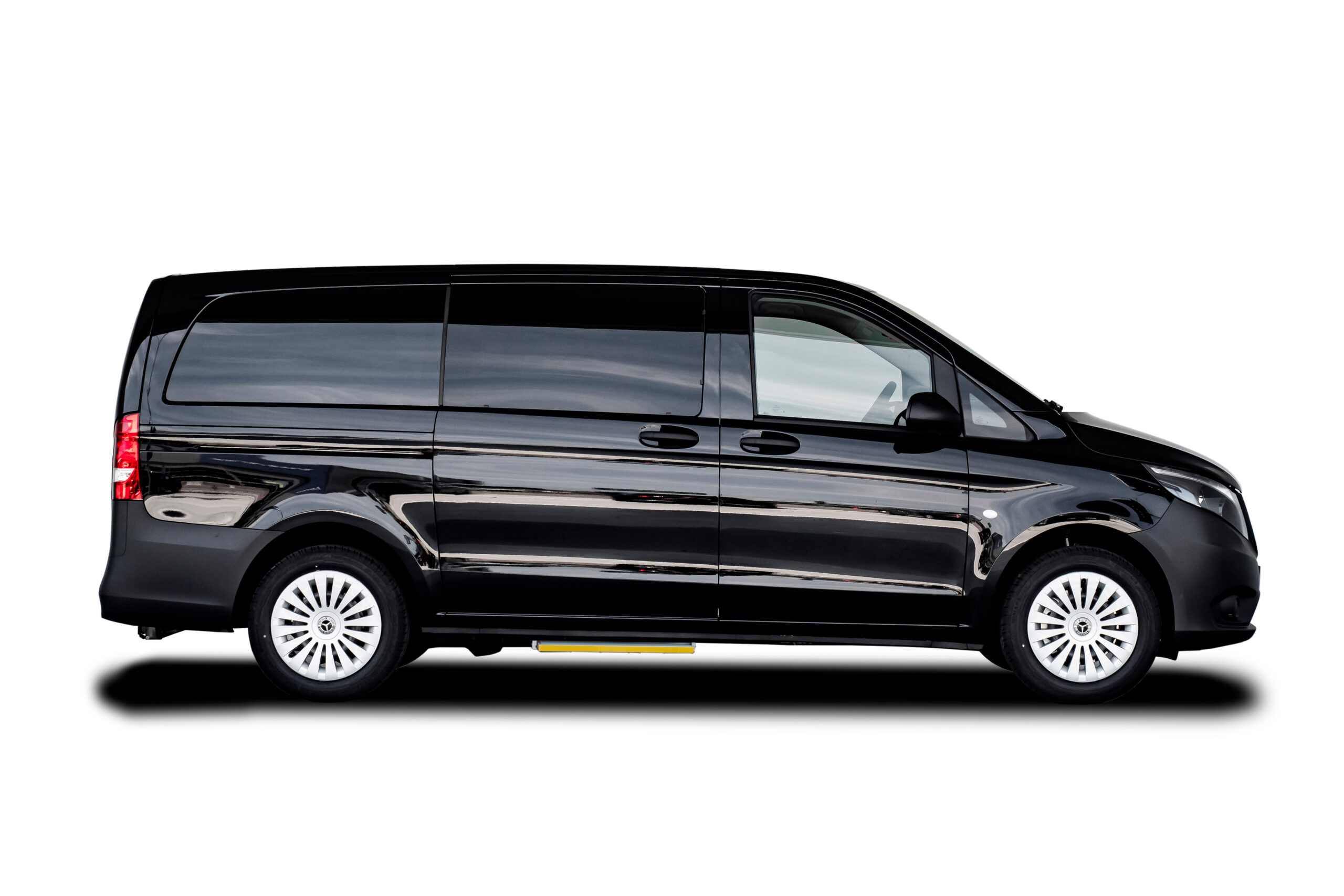 mercedes-benz-clase-v-vito-accesible--taxi-vtc-pmr (22) Mercedes-Benz Clase V Vito adaptado para TAXI - VTC PMR