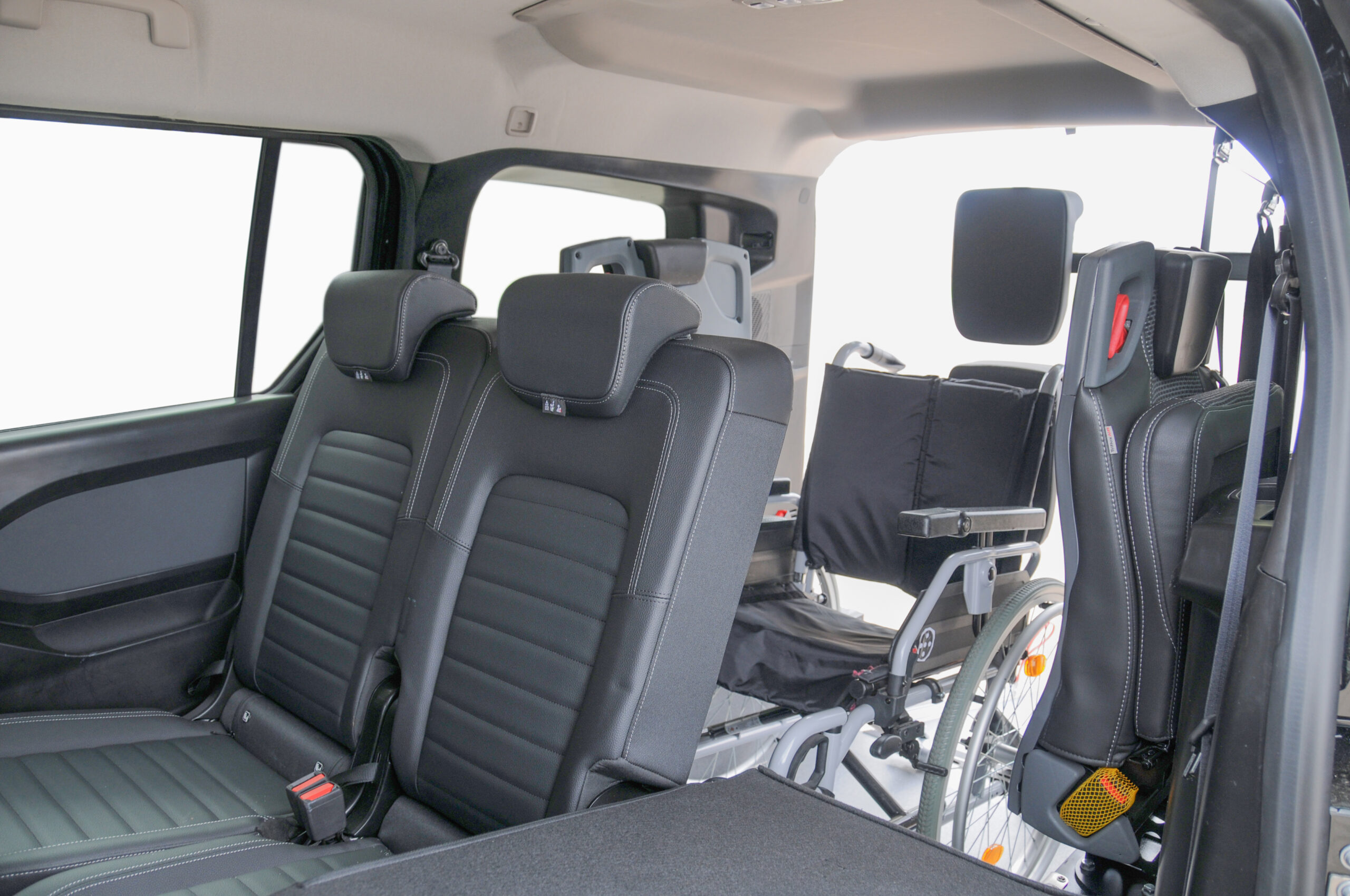 Mercedes Citan Clase T L2 accesible para TAXI - VTC PMR