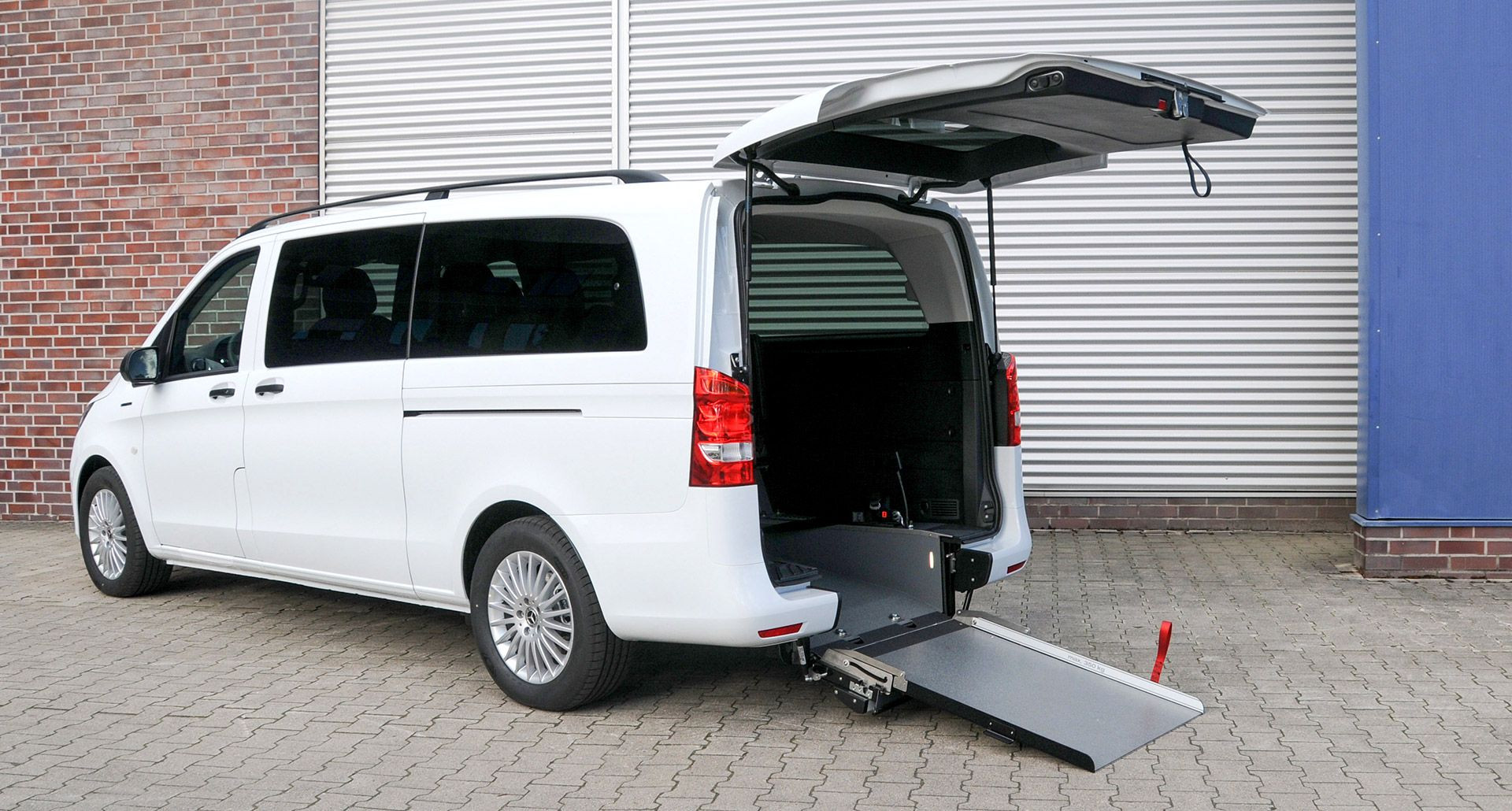 mercedes-e-vito-pmr-eurotaxi-vtc (4) Mercedes Benz e-Vito PMR para Eurotaxi o VTC