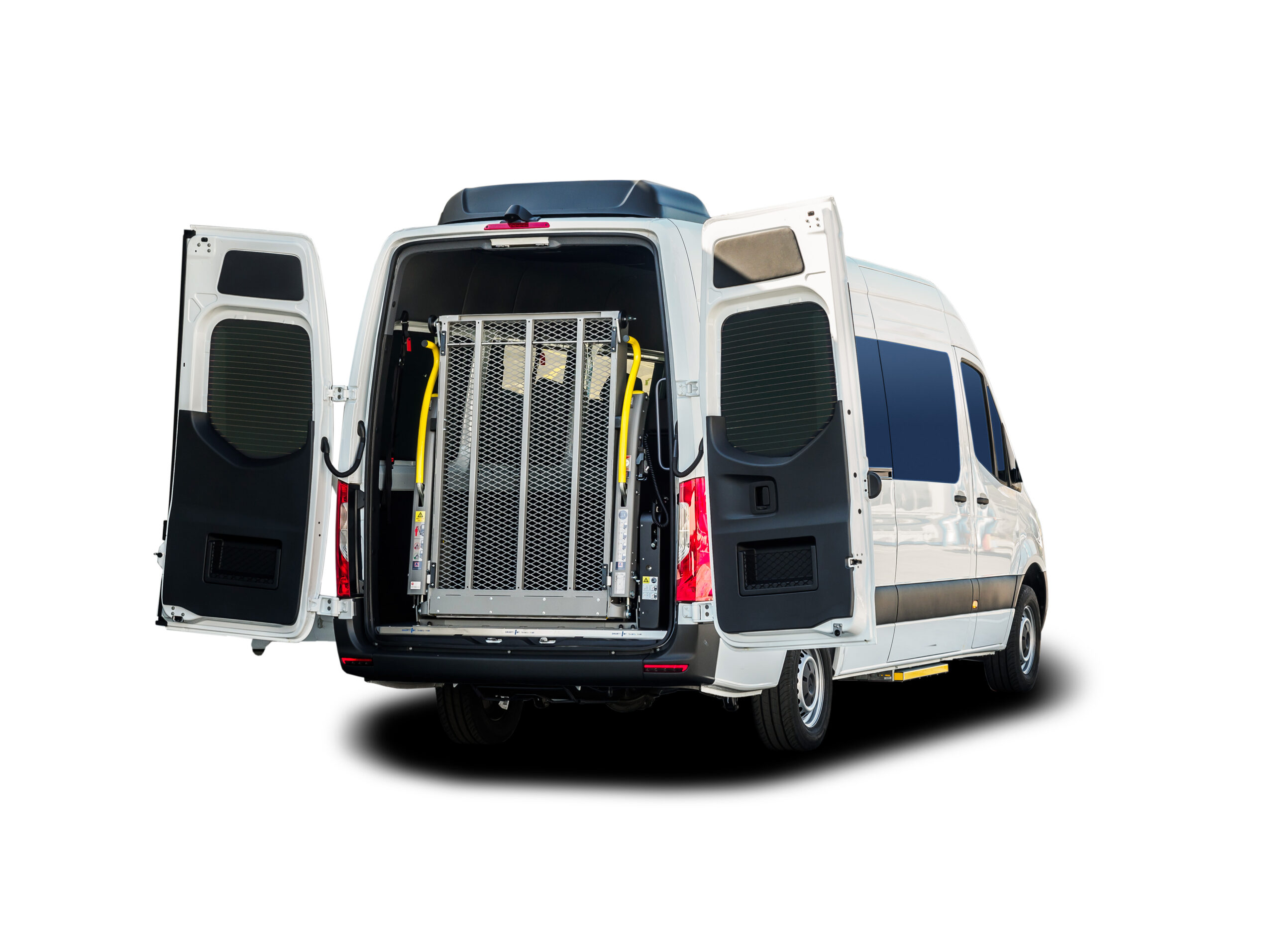 mercedes-sprinter-adaptada-pmr-empresas (3) Mercedes-Benz Sprinter adaptada PMR para Obra Social