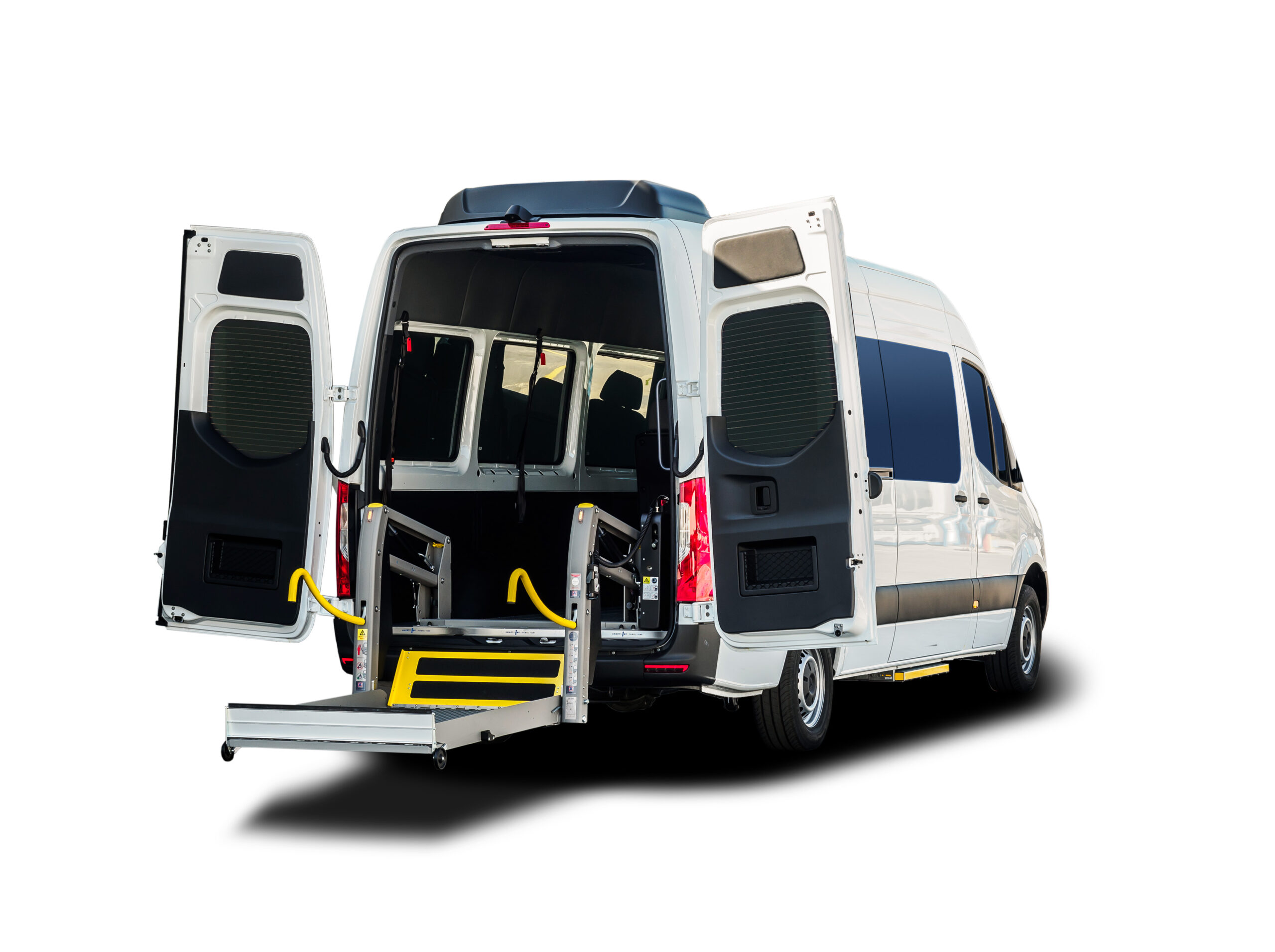 mercedes-sprinter-adaptada-pmr-empresas (5) Mercedes-Benz Sprinter adaptada PMR para Obra Social