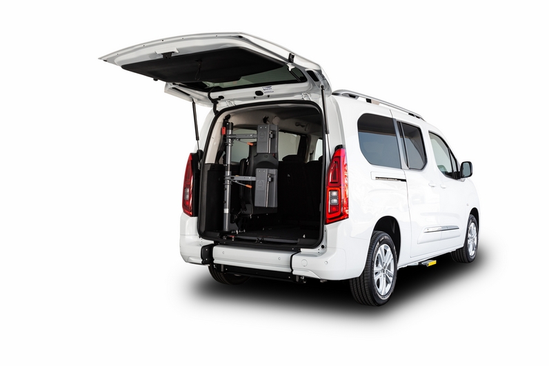 Opel Combo Life Accesible PMR para EUROTAXI y VTC