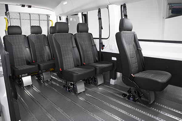 opel-movano-accesible-pmr (2) Opel Movano Accesible PMR con Smartfloor y elevadora para empresa