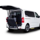 OLYMPUS DIGITAL CAMERA Peugeot e-Traveller accesible PMR para TAXI/VTC