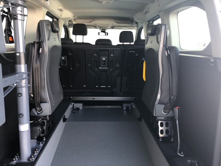 Peugeot Rifter Long accesible PMR para TAXI y VTC