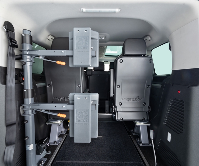 peugeot-traveller-accesible-pmr-taxi-vtc Peugeot Traveller accesible PMR para TAXI y VTC