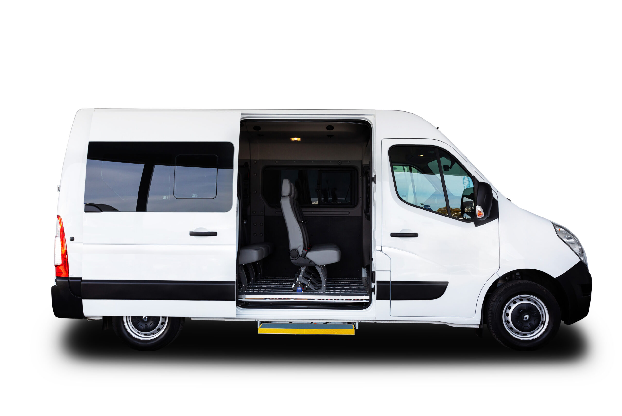 renault-master-pmr-accesible-empresas (5) Renault Master Accesible PMR para empresas y obra social