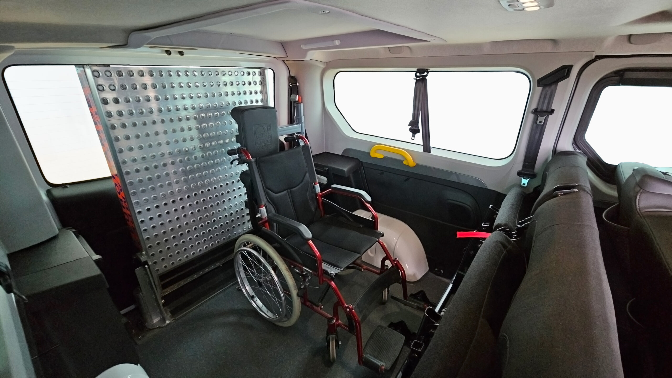 Renault Trucks Trafic para Taxi y VTC PMR