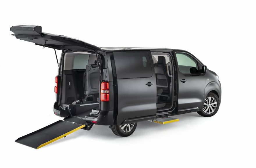 toyota-proace-accesible-pmr-taxi-vtc (18) Toyota Proace adaptada para TAXI o VTC PMR