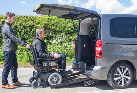 toyota-proace-accesible-pmr-taxi-vtc (19) Toyota Proace adaptada para TAXI o VTC PMR