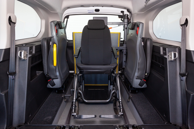 Toyota Proace City Larga Adaptada para TAXI / VTC PMR
