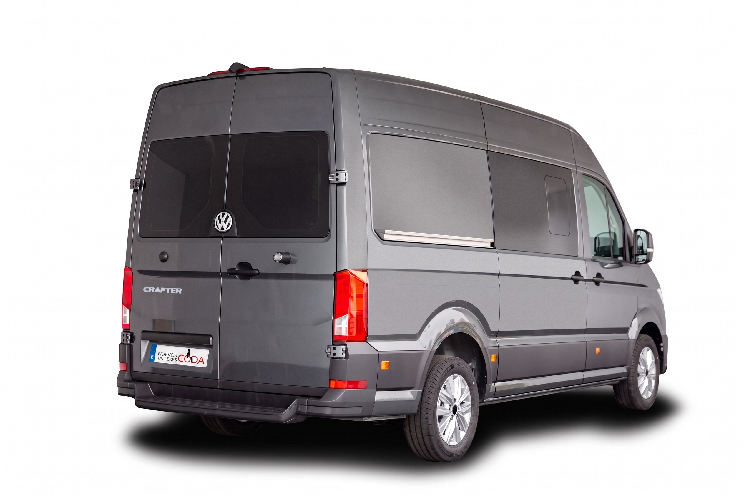 vw-crafter-mixta-rejilla-accesible (3) Volkswagen Crafter Mixta con Rejilla Accesible PMR para Obra Social y empresas