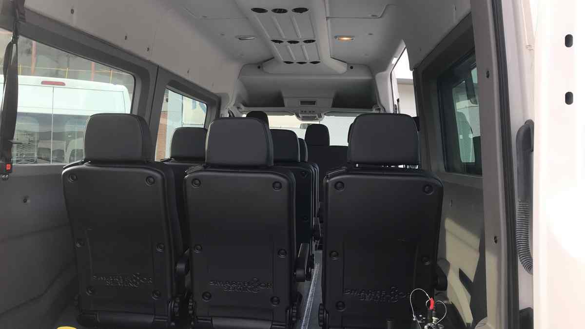 vw-crafter-people-kombi-accesible-pmr (11) Volkswagen Crafter Kombi Especial adaptada PMR