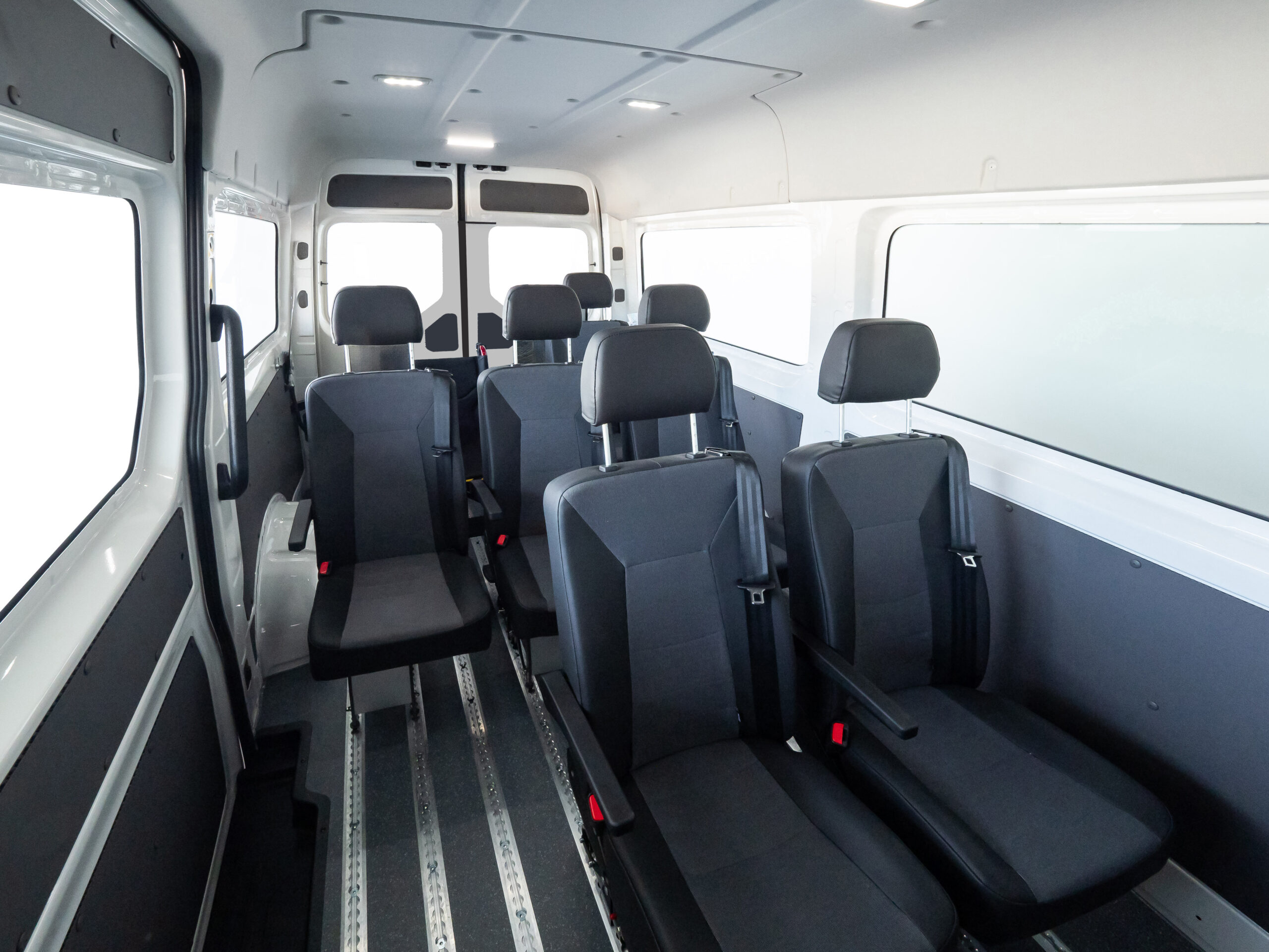 vw-crafter-people-kombi-accesible-pmr (12) Volkswagen Crafter Kombi Especial adaptada PMR