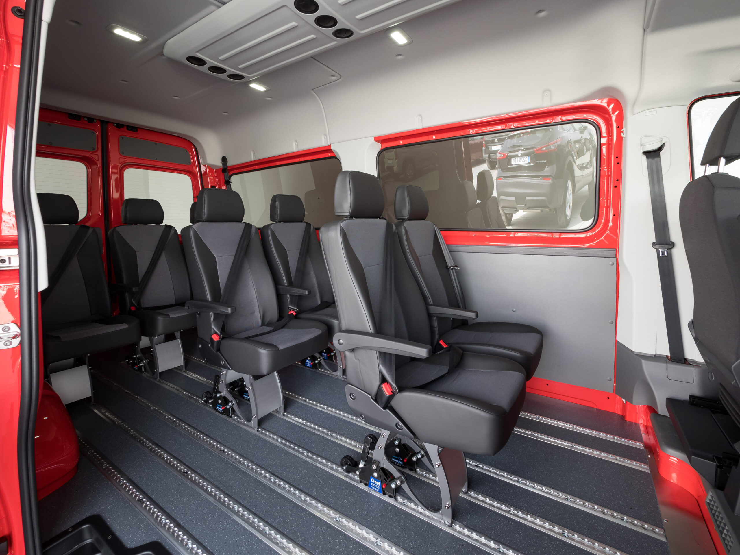 interior-vw-crafter-pmr Volkswagen Crafter Kombi Especial adaptada PMR