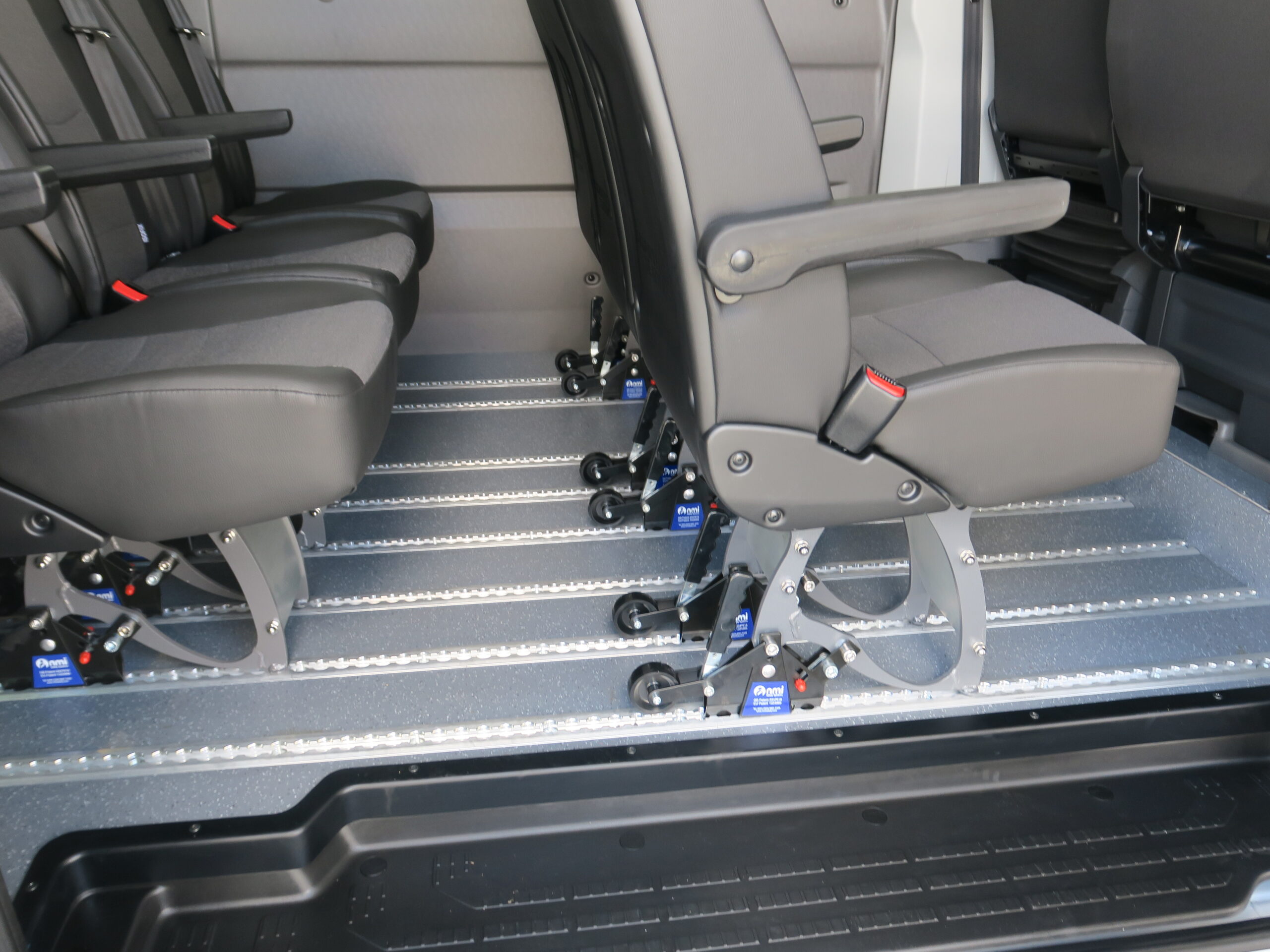 vw-crafter-people-kombi-accesible-pmr (8) Volkswagen Crafter Kombi Especial adaptada PMR